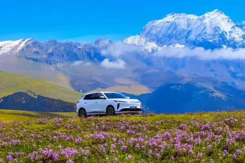 不是所有混动都能跑西部，硬实力藏不住了