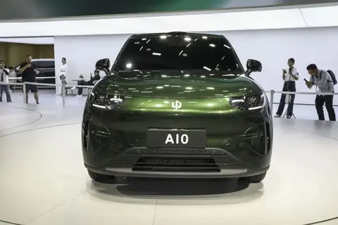 不到10万!零跑Lafa5官宣上市